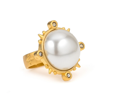 GOLD SPIKED RING WITH PEARL CABOCHON