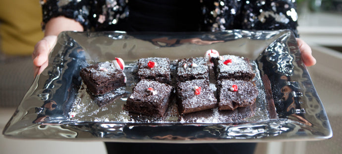 'Tis the Season for Holiday Hosting