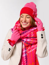 Mia PInk Touchscreen Gloves