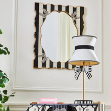 Pretty As a Bow Table Lamp