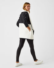 FLEECE AND LEATHER LONG WRAP