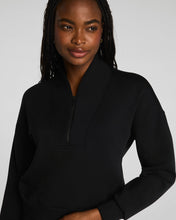 Airessentials Collar Half Zip
