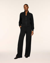 Airessentials Pintuck Wide Leg Pant