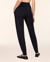 Airessentials Slim Cuff Jogger
