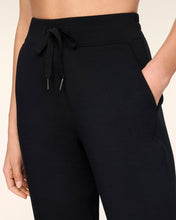 Airessentials Slim Cuff Jogger