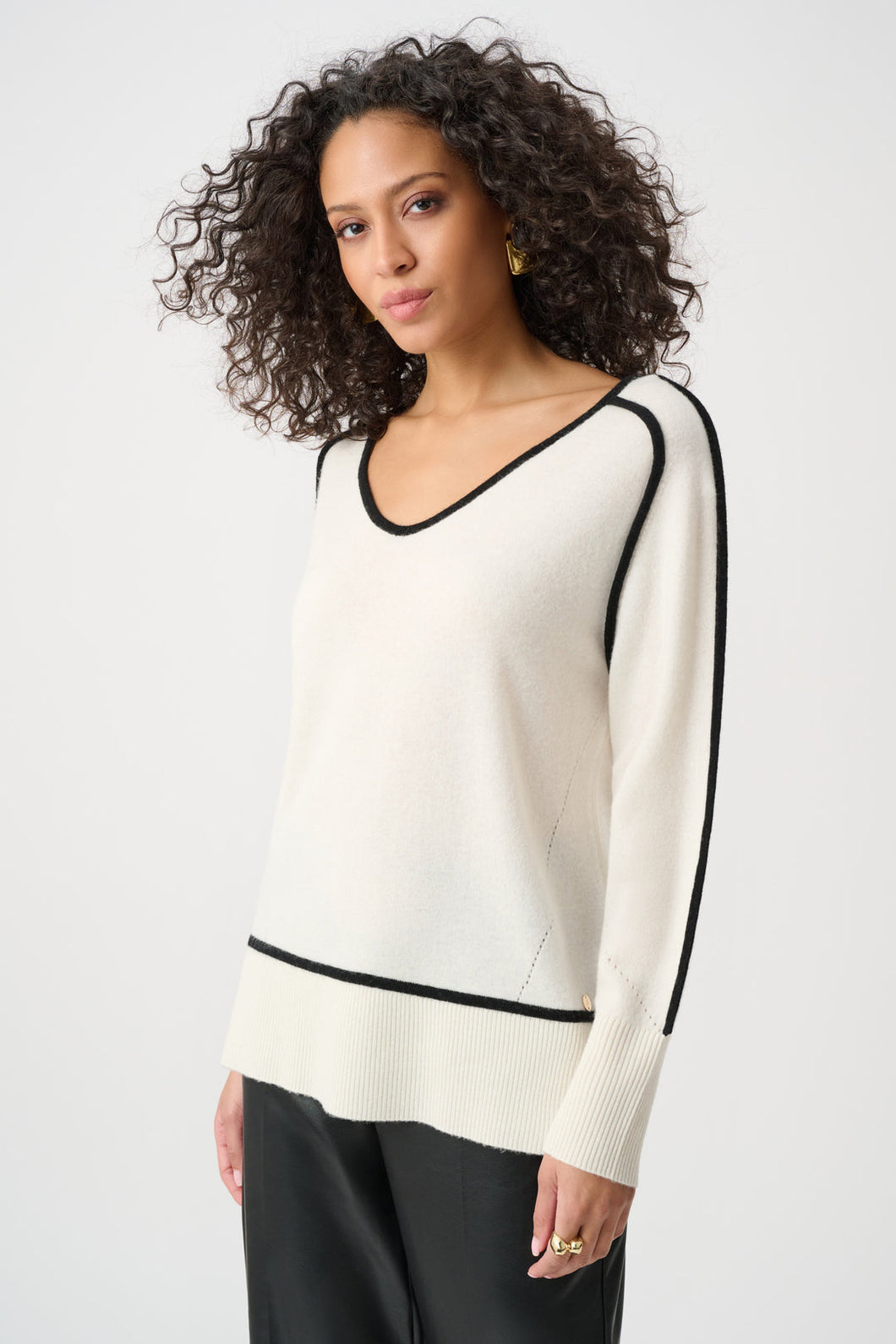 Cashmere and Wool Contrast Trim Sweater
