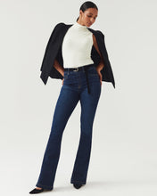 FLARE JEANS
