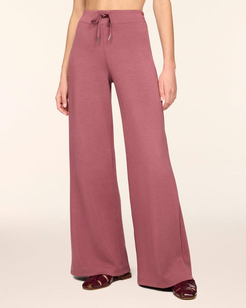 Airessentials Wide Leg Pant