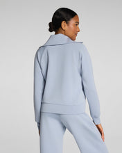 Airessentials Half Zip