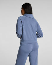 Airessentials Half Zip