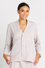 Minimal Swing Jacket