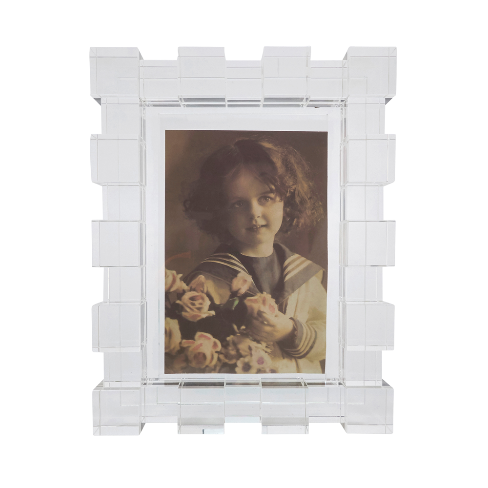 CRYSTAL FRAME 4