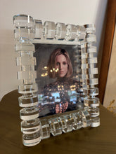 CRYSTAL RINGS 5X7 FRAME