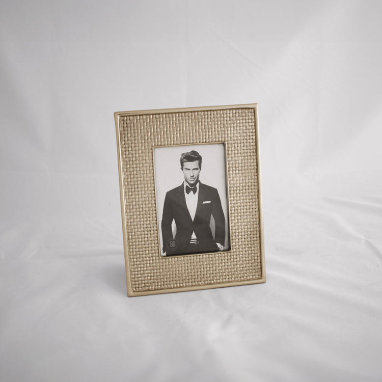 Sierra Modern Tiffany 4x6 Frame