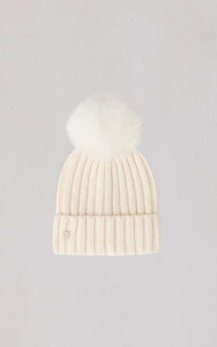 Amalie Knit Hat with Pom-Powder