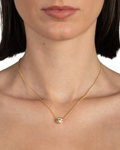 Asterales Gold Solitaire Necklace