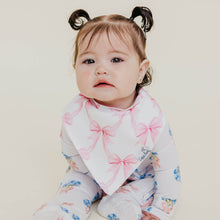 Bow My Gosh Bandana Bib Set