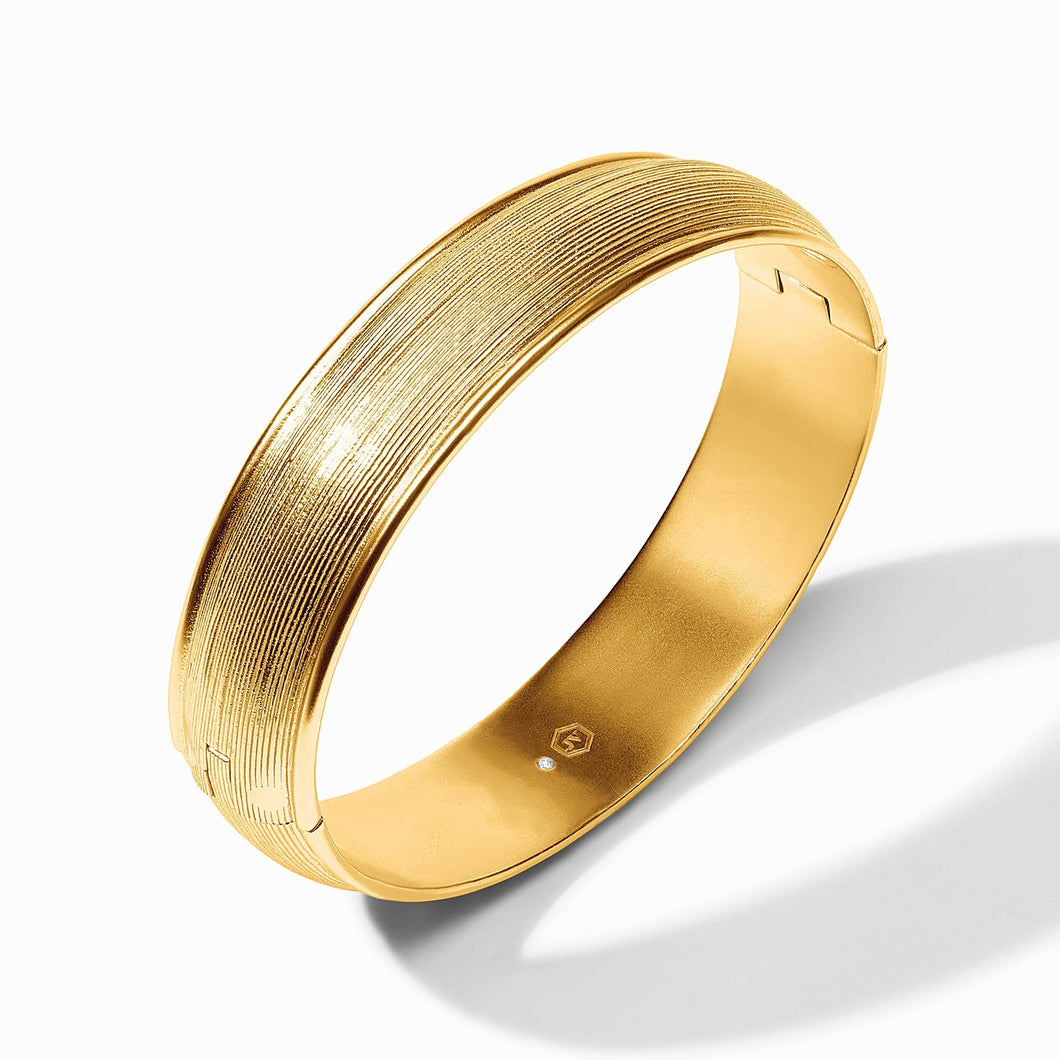 Cobblestone Gold Hinge Bangle