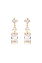 REFLECTIVE CRYSTAL DANGLE EARRING