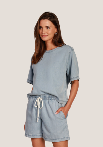 Everyday Light Denim Short