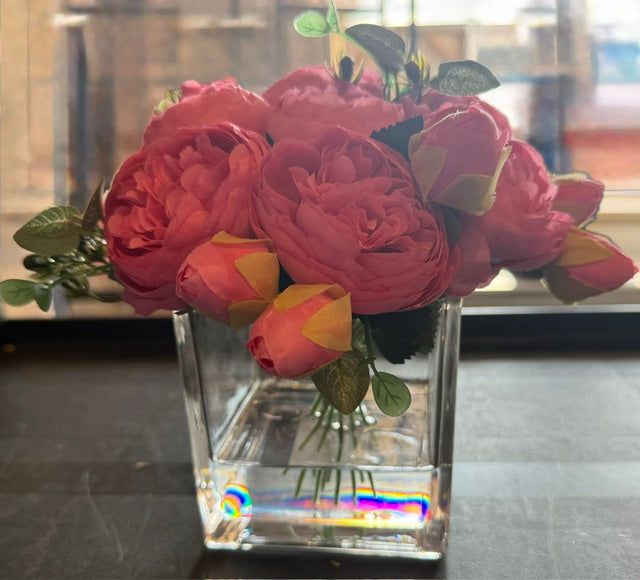 Hot Pink Rose in Square Glass Vase-Small