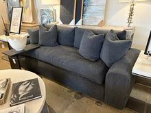NIKKI SOFA