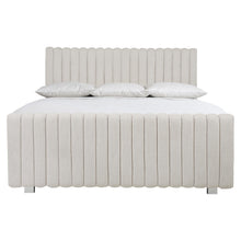 Silhouette Panel Queen Bed