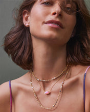 Mini Ellie Gold Stud Earring-Azalea Illusion