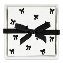 Black Bow Napkins in Ceramic Tray