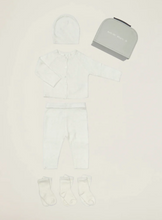 Pearl Classic Newborn Set