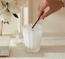 COCONUT AND PALM CLASSIC CANDLE