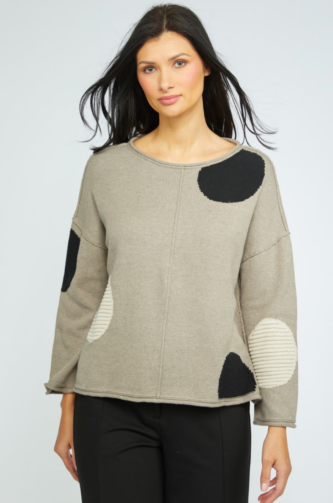 Statement Circle Pullover