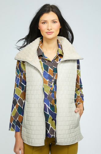 Sherpa Quilt Cozy Cabin Vest