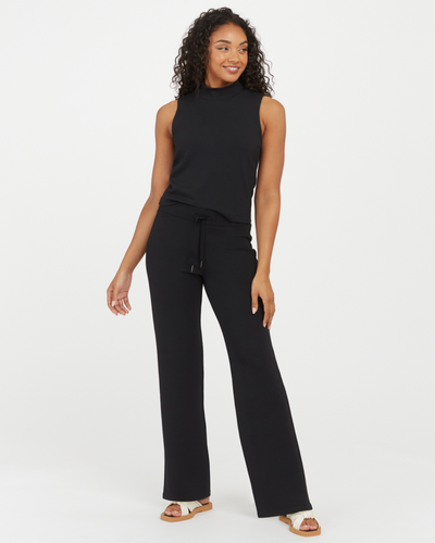 Airessentials Straight Leg Pant