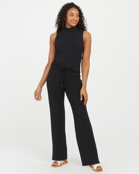 Airessentials Straight Leg Pant