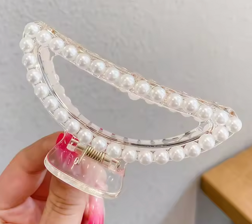 Pearl Open Hair Clip 4