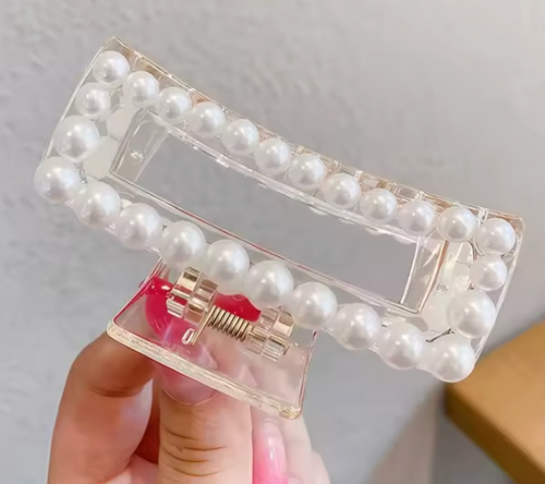 Pearl Open Hair Clip 3