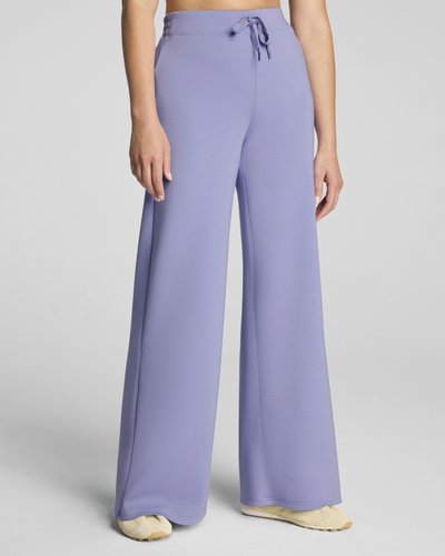 Airessentials Wide Leg Pant