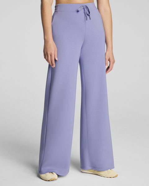 Airessentials Wide Leg Pant
