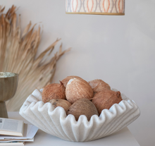 Resin Ruffled Bowl