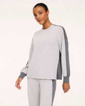 Airessentials Colorblock Tunic