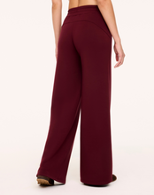 Airessentials Wide Leg Pant