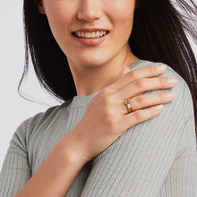 Windsor Trio Ring