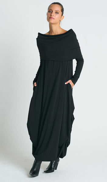 CURTAIN DRESS