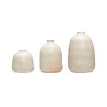 SM SAND FINISH TERRACOTTA VASE