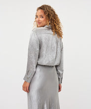 Oversized Basic Acetate Blouse