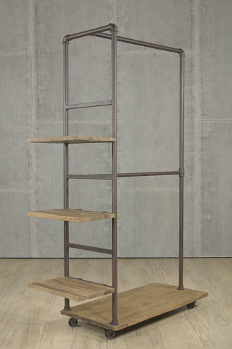 GARMENT RACK AND HANGER
