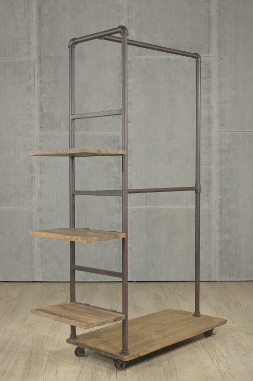 GARMENT RACK AND HANGER