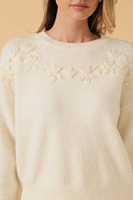 Round Neck Flower Embroidered Sweater