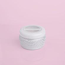 VOLCANO SIGNATURE WHITE MINI CANDLE